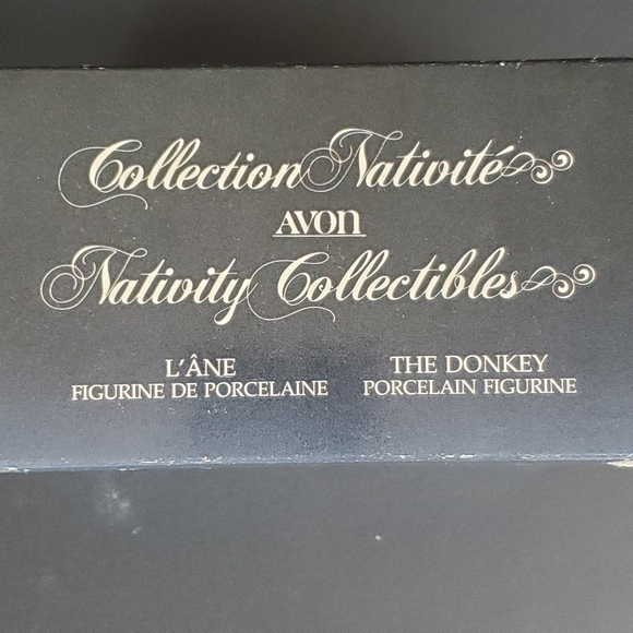 Avon Nativity Collectible The Donkey White Porcelain Christmas 1984 with Box - Picture 12 of 12